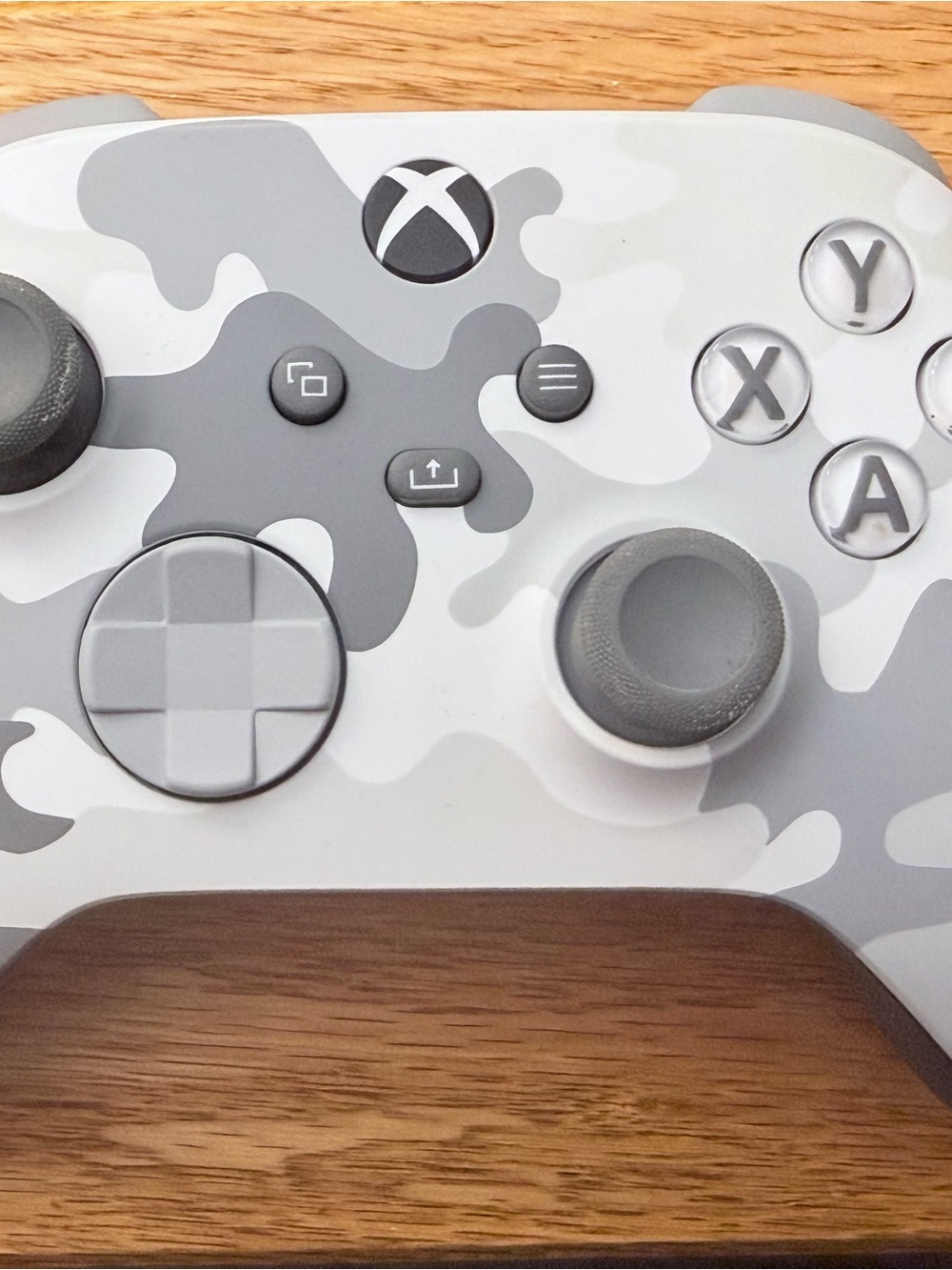 Wireless Controller — White & Gray Camo
